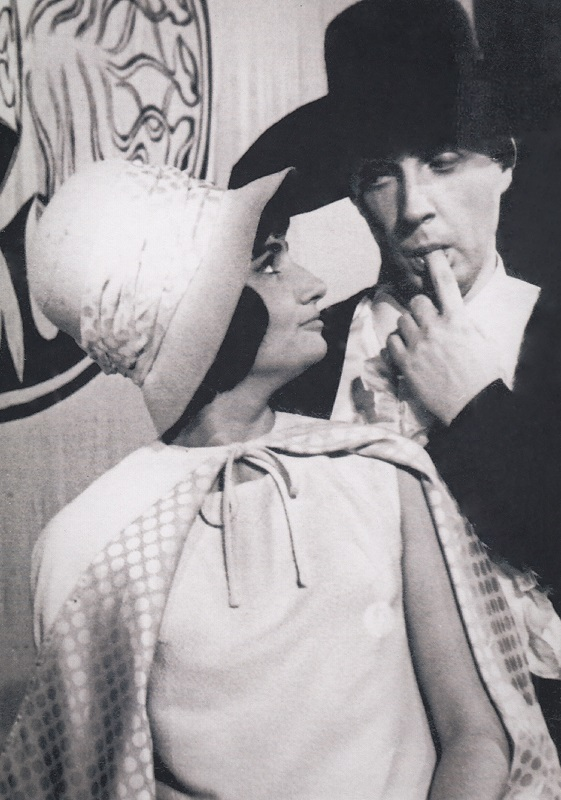 File:Vegman, Dolores (Juliette – Dolores Vegman, Gustave – Aarne Üksküla. Anouilh’ „Varaste ball”. Rakvere Teater, 1968, erakogu).jpg